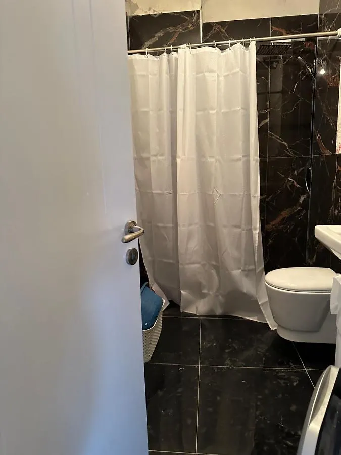 Krista Apartment Sarandë 0*,  阿尔巴尼亚